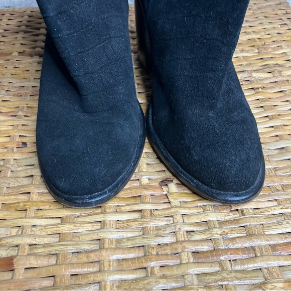 Kelsi Dagger Ankle Booties - Picture 3 of 7